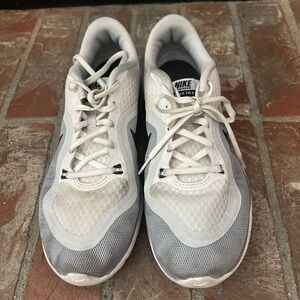 Nike Flex Trail 6’s White and Gray Athletic Running Sneakers
